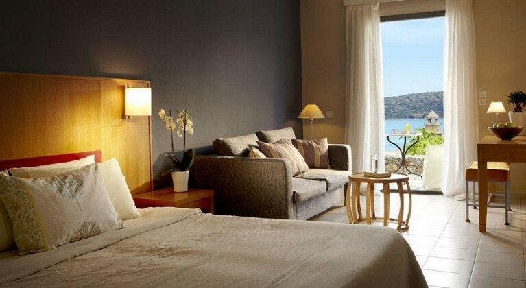 Elounda Blue Beach - Photo2
