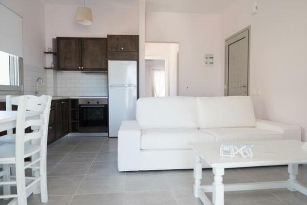 Elounda Sea Suites - Photo4