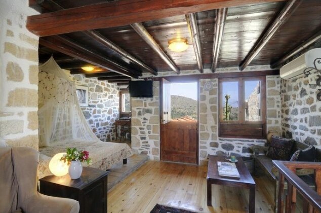 Elounda Traditional Art Suites - Photo4