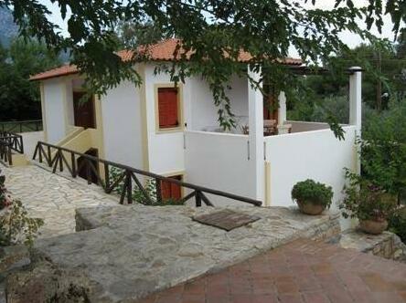 Hotel Heleni Apartments - Photo2