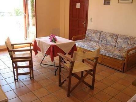 Hotel Heleni Apartments - Photo3