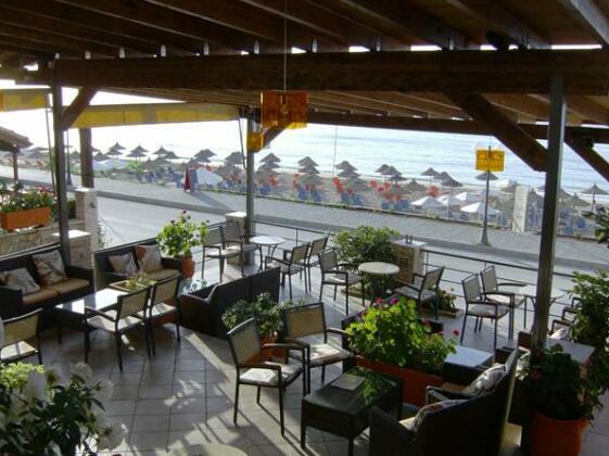 Atlon Hotel - Photo2