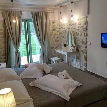 Bellou Villas Sivota - Photo5