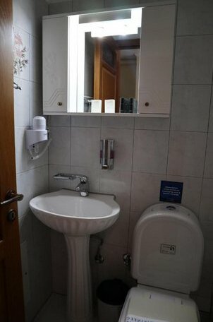 Delphin Rooms Sivota - Photo4