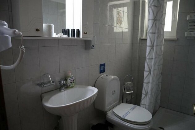 Delphin Rooms Sivota - Photo5