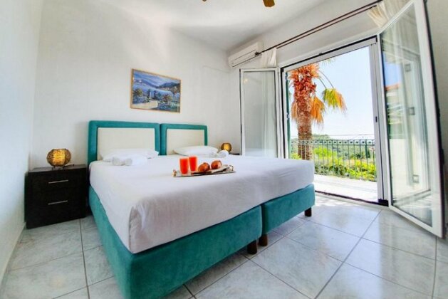 Giovanni Group Apartments - Photo2