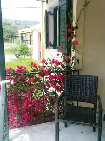 Grivas Apartments - Photo3