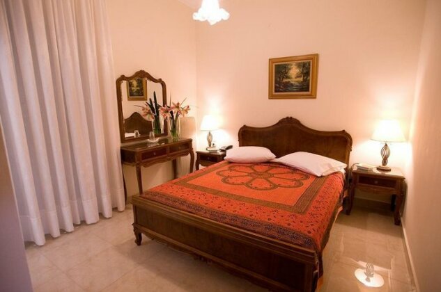 Hotel Urania - Photo2