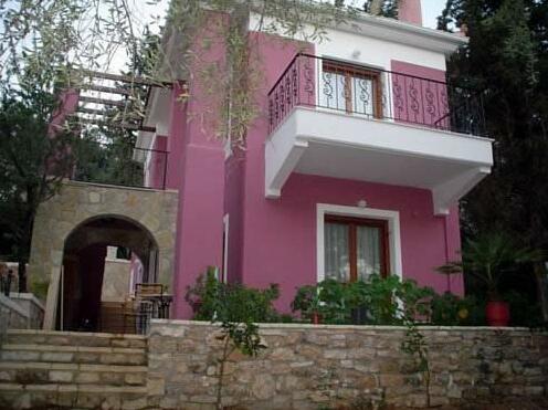 Kika Apartments - Photo2