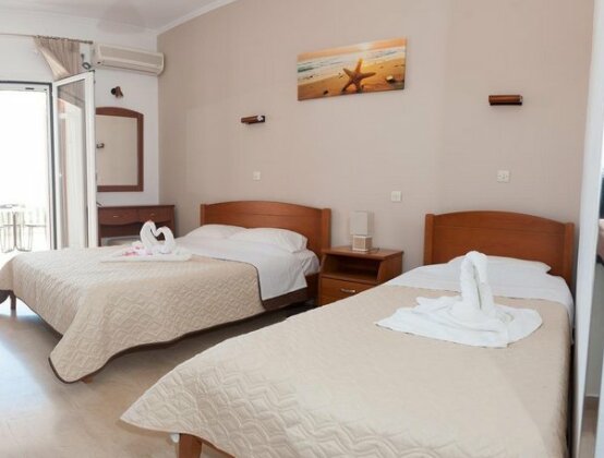 Nikolaou Thomas House - Photo2