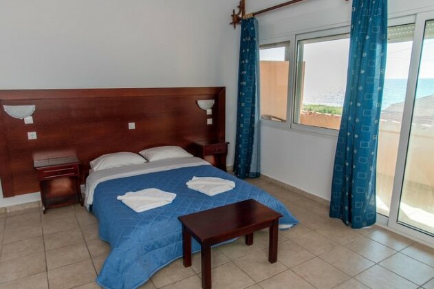 Poseidon Beach Hotel - Photo5