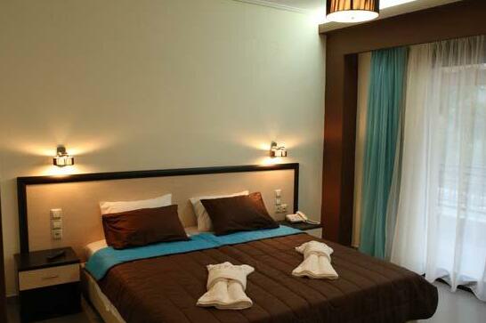 Riviera Perdika Hotel - Photo2
