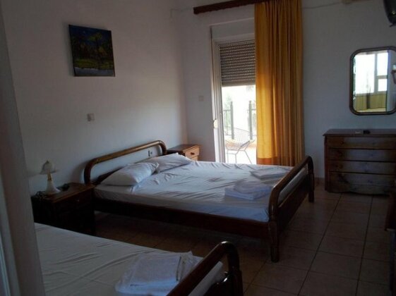 The Village - Photo5