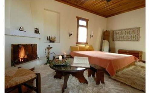Traditional Guesthouse Marousio - Photo3