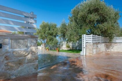 Nereid Villa