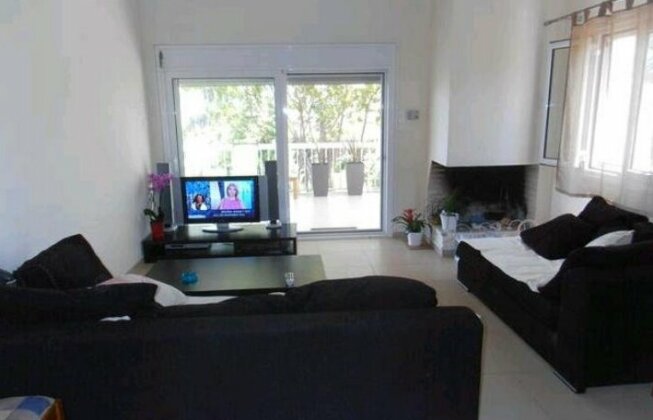 House Oropos - Photo5