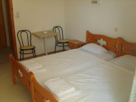 Adamakis Studios - Photo2