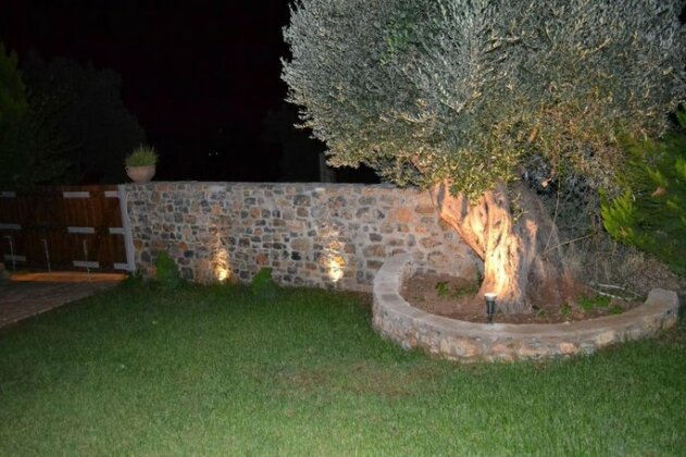 Evia Family House - Photo4