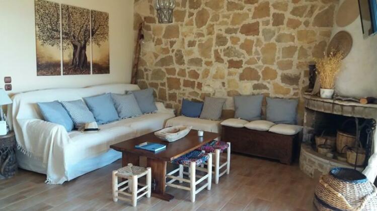 Eviafoxhouse - Photo3