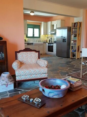 Hand Crafted with sea View - Photo2