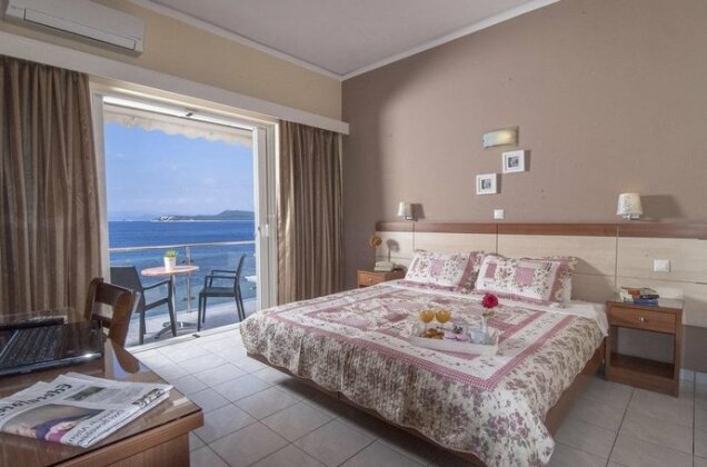 Hotel Delfini Euboea - Photo4