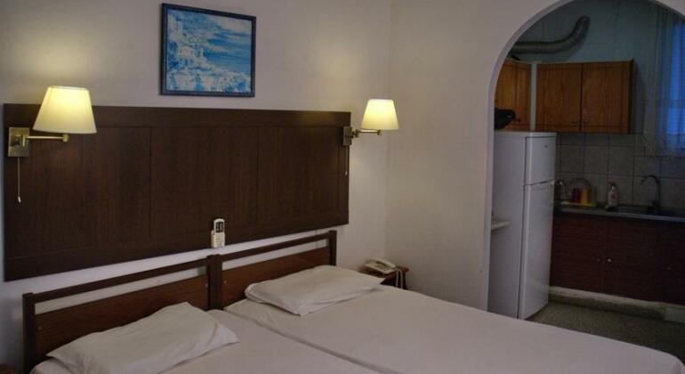 Karampela Rooms - Photo3