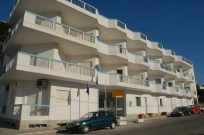 Karistos Mare Apartments