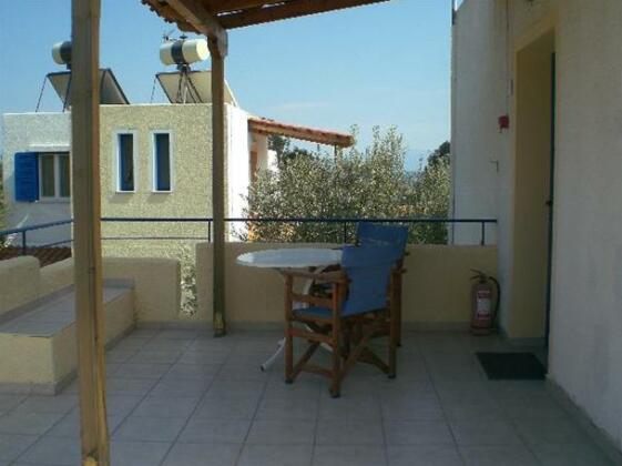 Katerina's Bungalows - Photo3
