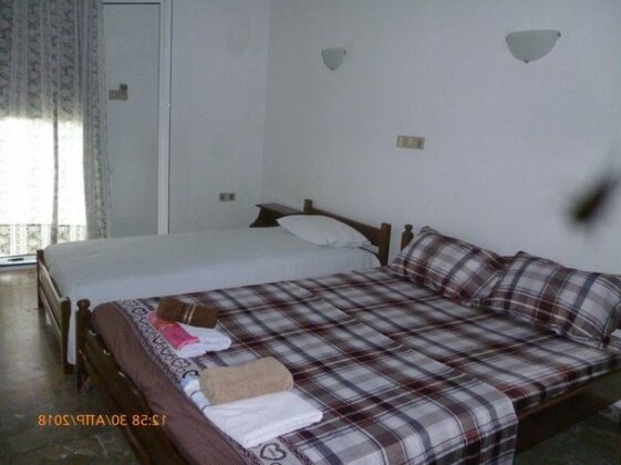 Nikos Rooms Euboea - Photo4
