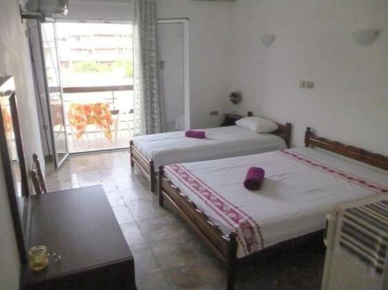 Nikos Rooms Euboea - Photo5