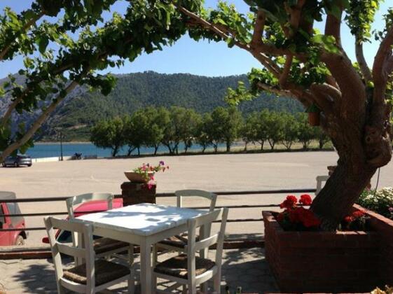 Pili Evia's Accommodation - Photo4