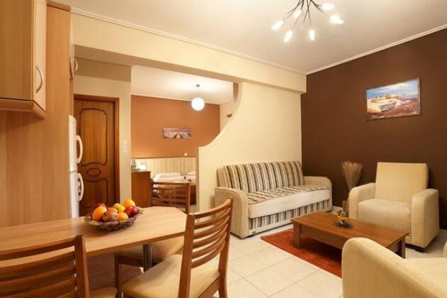 Politia Villas - Photo2