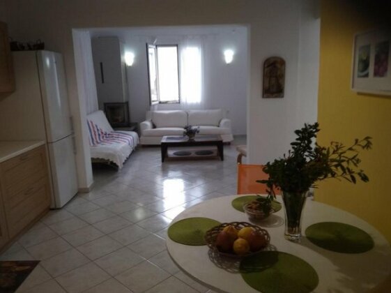 The Country House in Amarynthos - Photo3