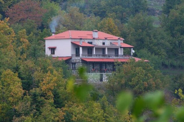 Evilion Traditional Inn - Photo2