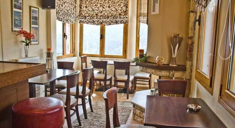 Guesthouse Irida - Photo2