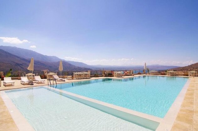Basilum - Cozy House in Creta - Photo3