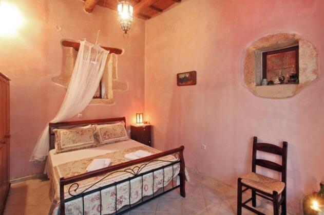 Holiday Home Exopoli - Photo5