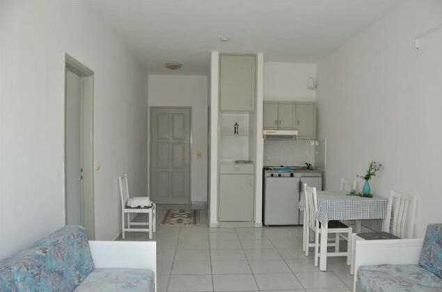Marika Studios & Apartments - Photo5