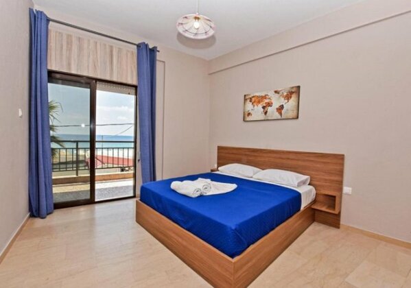 Alexandros SeaView Suites - Photo4