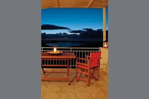 Chamaloni Cottages - Photo2