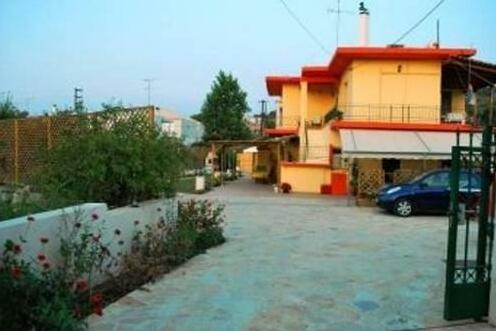 Finikous Mousses - Photo3