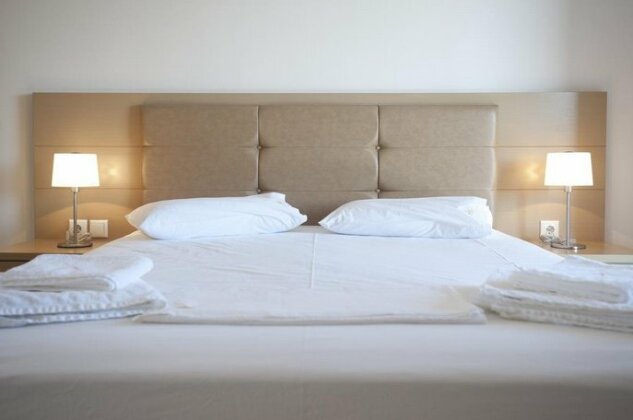 Georgio Seaside Hotel - Photo4