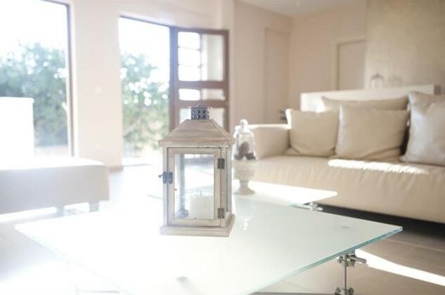 Georgio Seaside Hotel - Photo5