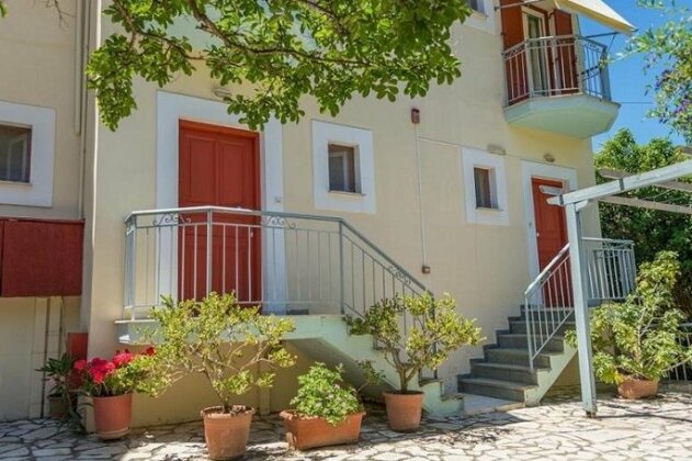 Ilias Apartments Foinikounda - Photo3
