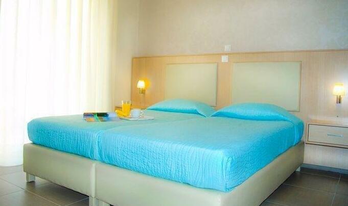 Vereniki Apartments - Photo2
