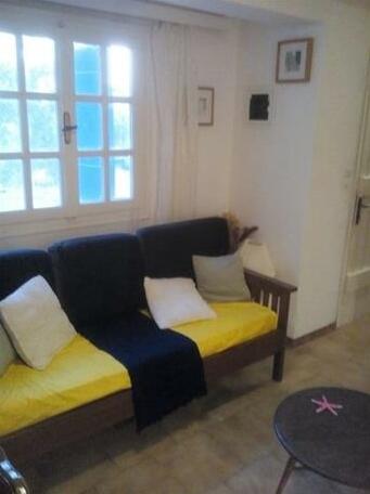 The Olive Branch Galatas - Photo3