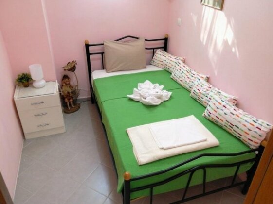 Trizinia View - Photo4