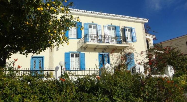 Galaxa Mansion - Photo2