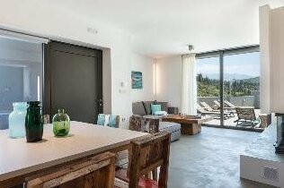 Elea Villas - Photo2