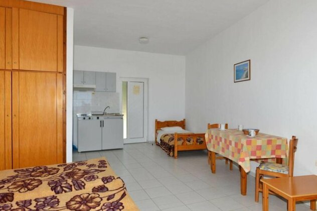 Kaloudis Apartments - Photo5